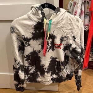 Warm fun sweatshirt size small